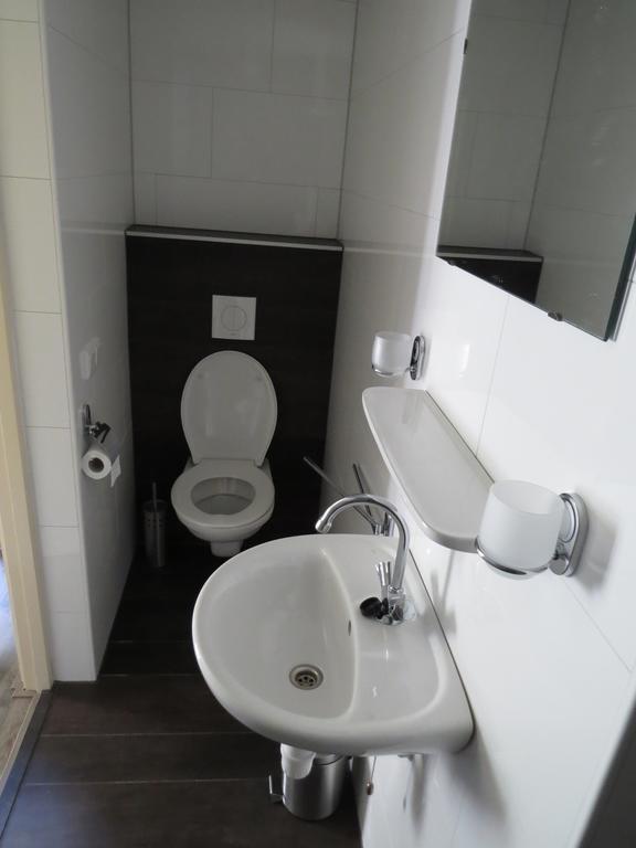 B&B Atelier Maarbeek Геллендорн Номер фото